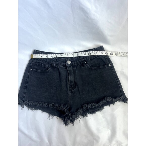 Saint Wish Cropped Cut Off Jean Shorts Black Size 28 Frayed Hem Closet Staple - Picture 10 of 10